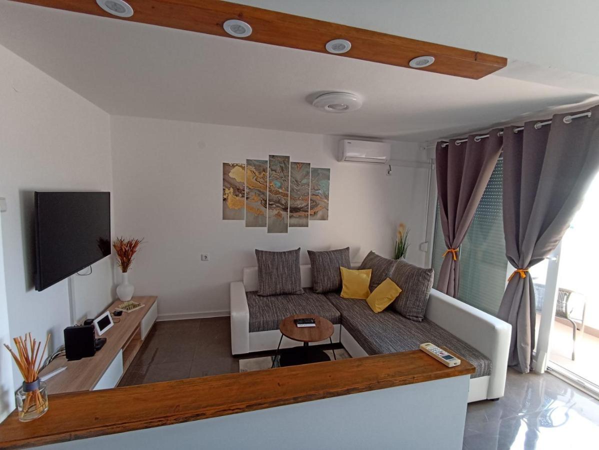Beetlejuice Apartments Šibenik Buitenkant foto