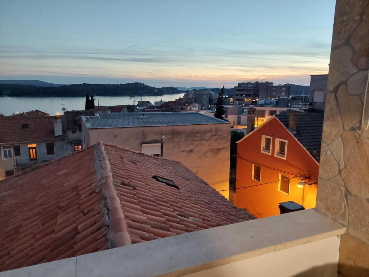 Beetlejuice Apartments Šibenik Buitenkant foto