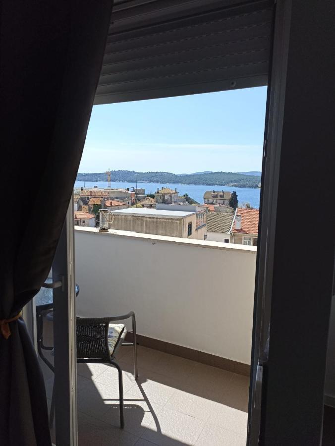 Beetlejuice Apartments Šibenik Buitenkant foto
